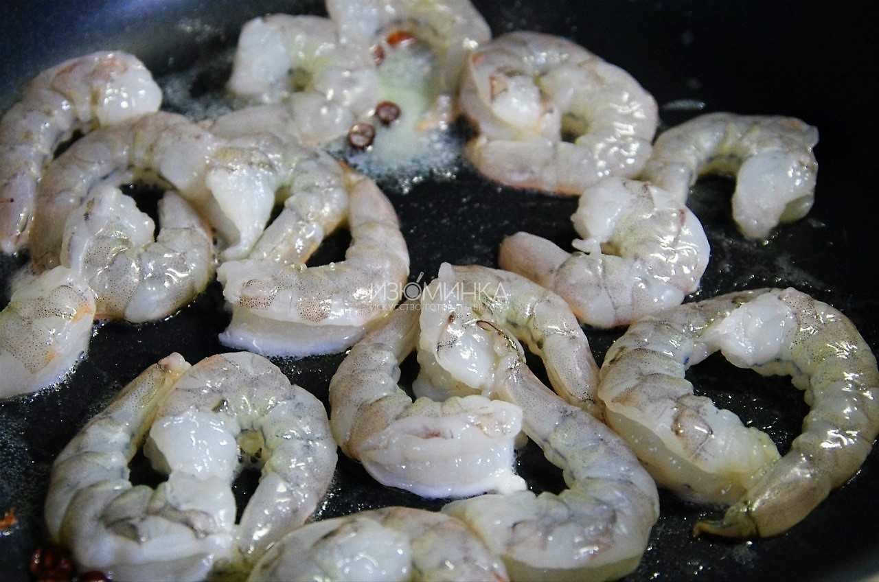 Сколько варить креветки замороженные неочищенные