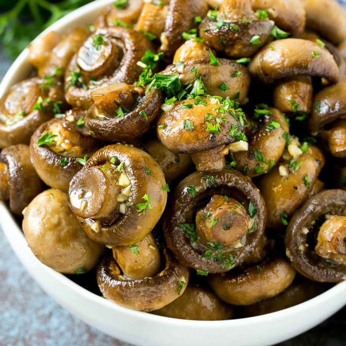 Что приготовить из шампиньонов - 20 вкусных и быстрых рецептов