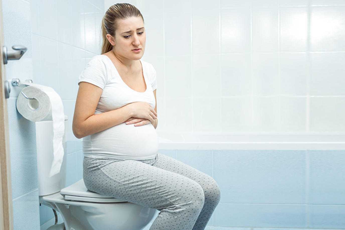 40 неделя боли в животе. Беременные женщины. Токсикоз беременных. Пищеварительная система беременной женщины. Ранние токсикозы беременных.