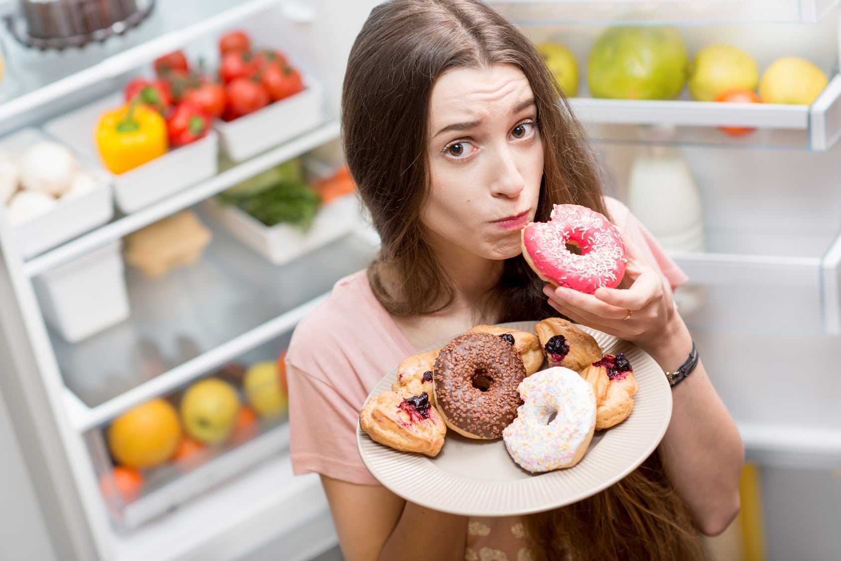 Эмоциональное переедание. почему мы заедаем стресс? | блог рсв
